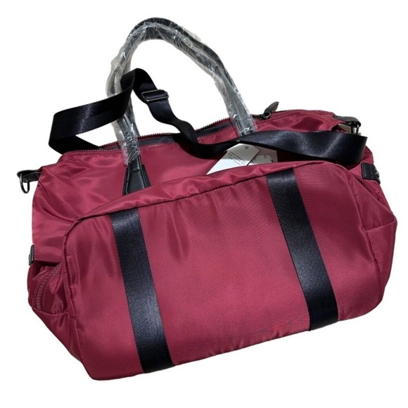 Mondani Weekend Tote - Picture 4 of 7